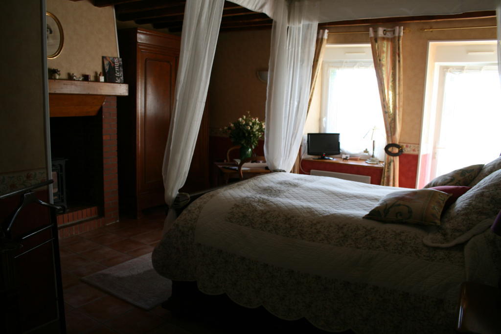 Herbages De Beauvais Orgères-la-Roche Habitación foto